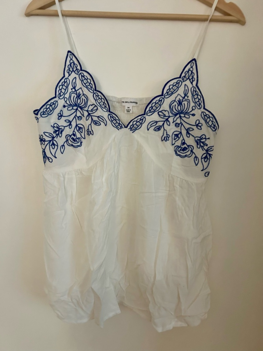 Embroidered Tank Top - Picture 2 of 4